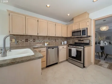 18283 SW Jann Drive Beaverton OR 97003