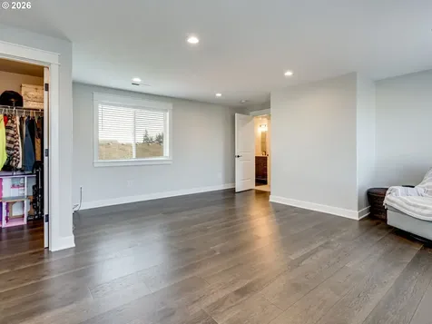 8703 NE 156th Avenue Vancouver WA 98682