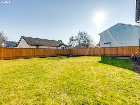 8703 NE 156th Avenue Vancouver WA 98682