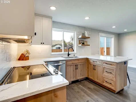 8703 NE 156th Avenue Vancouver WA 98682