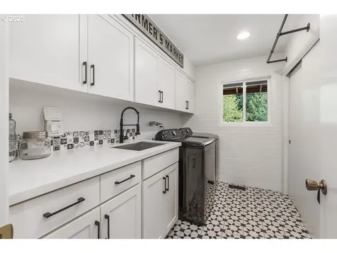 29455 NE Wilsonville Road Newberg OR 97132
