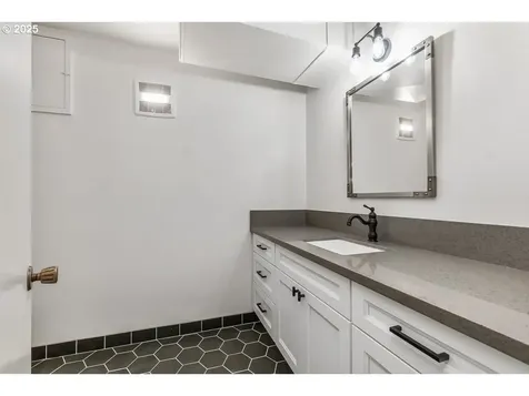 29455 NE Wilsonville Road Newberg OR 97132