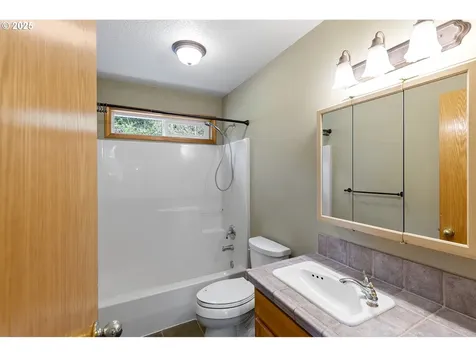 267 Eagle Point Drive Woodland WA 98674