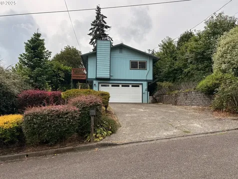 1169 Washington Avenue Coos Bay OR 97420