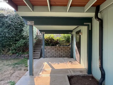 1169 Washington Avenue Coos Bay OR 97420