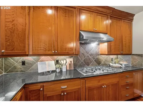 12521 NW Jackson Quarry Road Hillsboro OR 97124