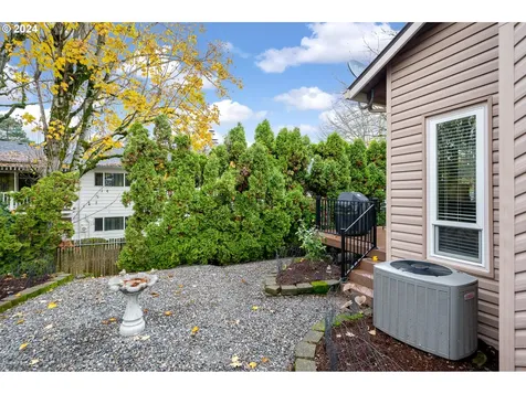 14871 NE Graham Street Portland OR 97230