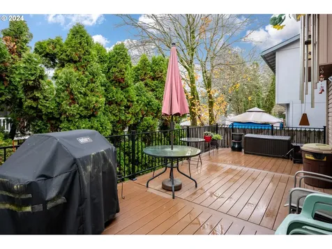 14871 NE Graham Street Portland OR 97230
