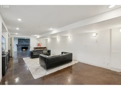 1670 NW 119th Avenue Portland OR 97229