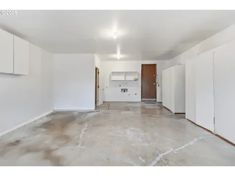 3826 Peppertree Drive Eugene OR 97402