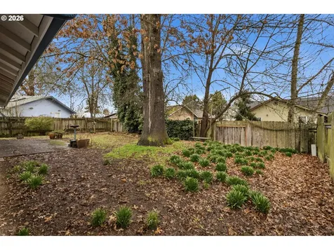 3826 Peppertree Drive Eugene OR 97402