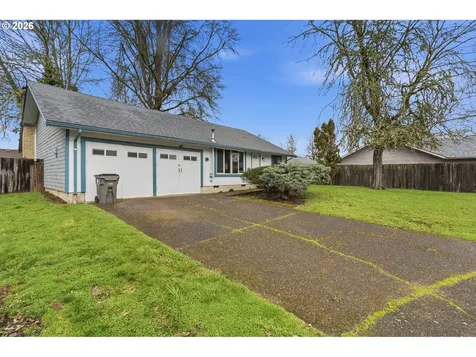 3826 Peppertree Drive Eugene OR 97402
