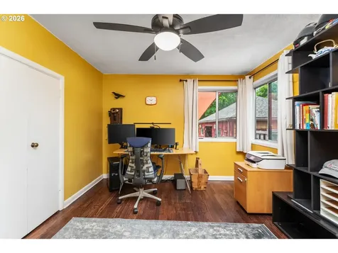 245 SE 108th Avenue Portland OR 97216