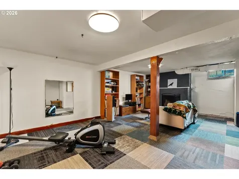 245 SE 108th Avenue Portland OR 97216