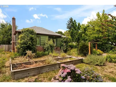 245 SE 108th Avenue Portland OR 97216