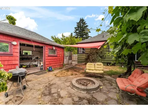 245 SE 108th Avenue Portland OR 97216