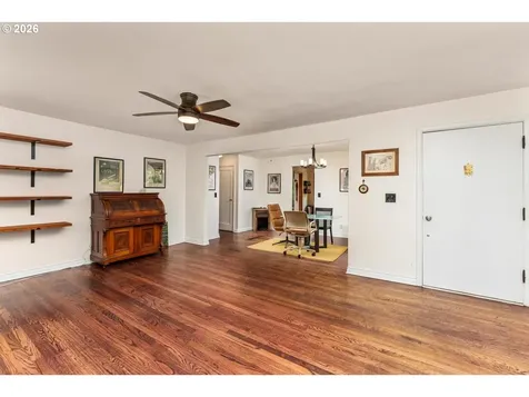 245 SE 108th Avenue Portland OR 97216