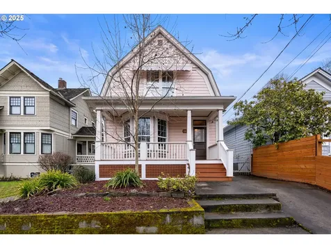 51 NE Graham Street Portland OR 97212