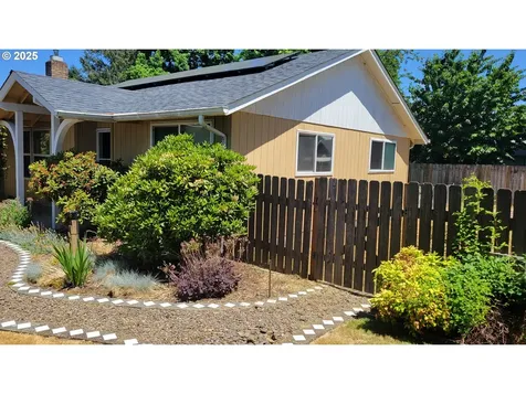 3623 Marion Street SE Albany OR 97322