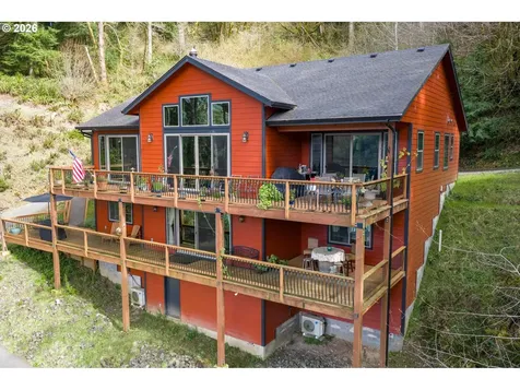 72312 Potlatch Road Lakeside OR 97449