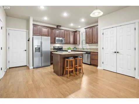 14164 Brittany Terrace Oregon City OR 97045
