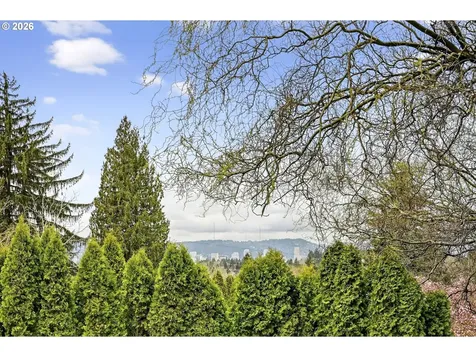 635 SE 55th Avenue Portland OR 97215