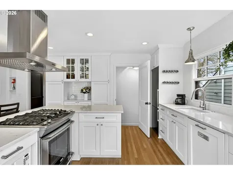 635 SE 55th Avenue Portland OR 97215
