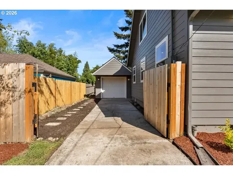 4416 NE 75th Avenue Portland OR 97218