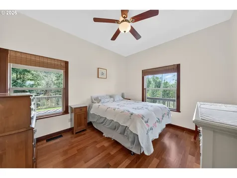 1020 Spooner Ridge Lane Oakland OR 97462