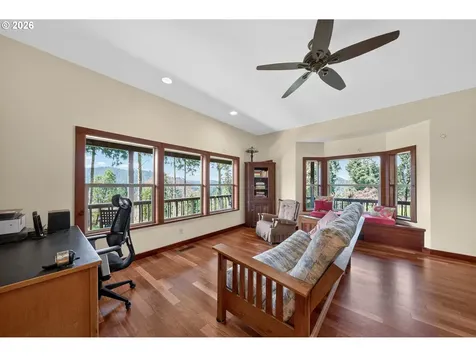 1020 Spooner Ridge Lane Oakland OR 97462