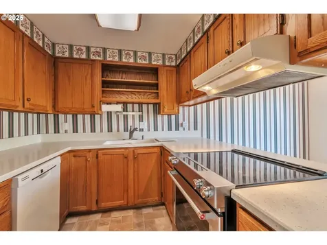 18005 SW Monte Verdi Boulevard Beaverton OR 97007