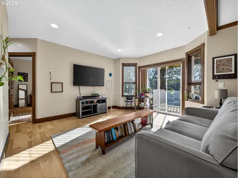 16431 SW Timberland Drive Beaverton OR 97007