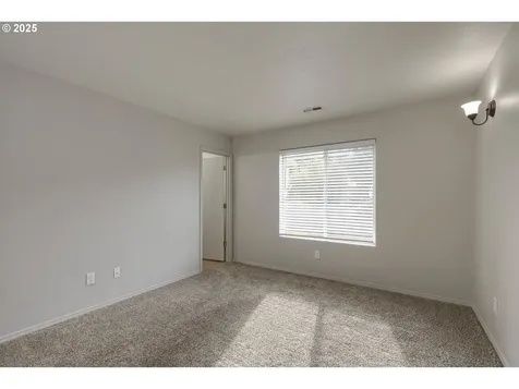 37324 Green Mountain Street Sandy OR 97055