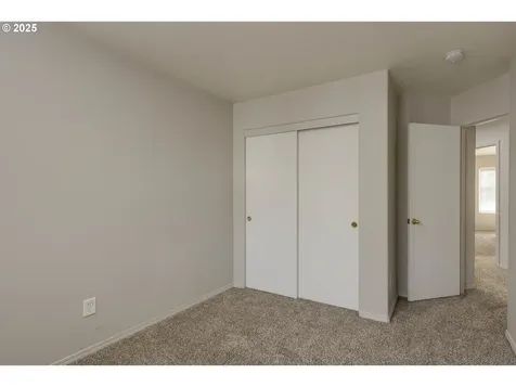 37324 Green Mountain Street Sandy OR 97055