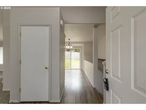 37324 Green Mountain Street Sandy OR 97055