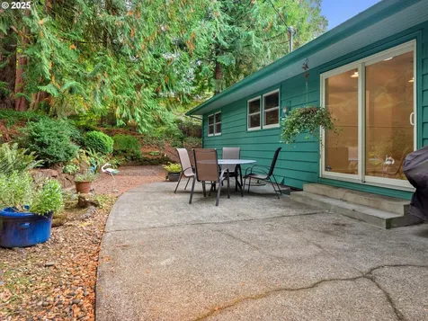 3310 SW 66th Avenue Portland OR 97225