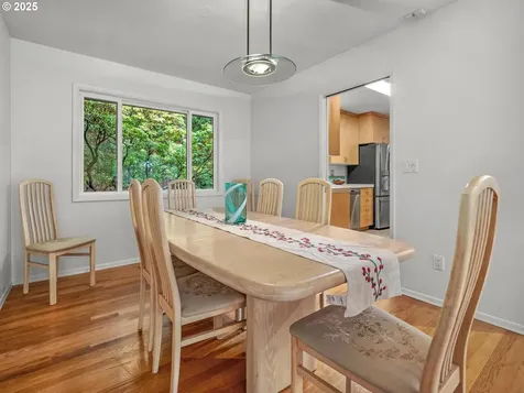 3310 SW 66th Avenue Portland OR 97225