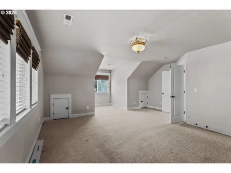 17006 NE 6th Street Vancouver WA 98684
