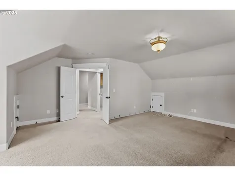 17006 NE 6th Street Vancouver WA 98684