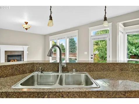 17006 NE 6th Street Vancouver WA 98684