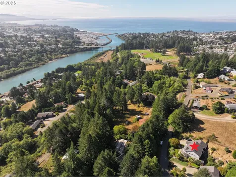 217 Marine Drive Brookings OR 97415
