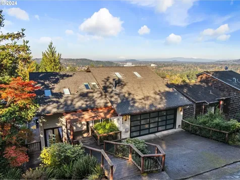1060 Upper Devon Lane Lake Oswego OR 97034