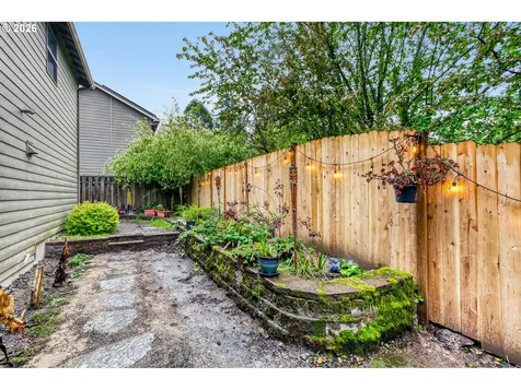 179 Crestwood Street Fairview OR 97024