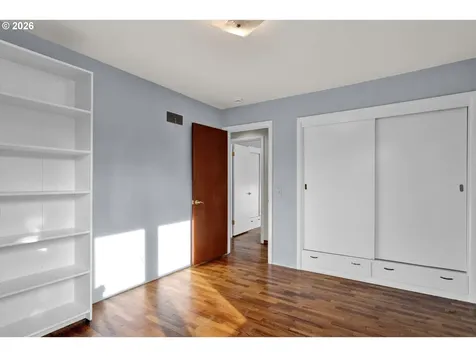 1571 Buck Street Eugene OR 97402