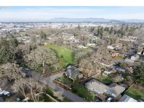 1571 Buck Street Eugene OR 97402