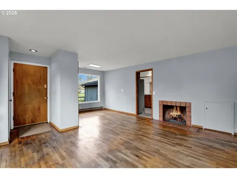 1571 Buck Street Eugene OR 97402