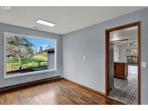 1571 Buck Street Eugene OR 97402