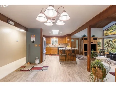 894 Colwell Hill Lane Roseburg OR 97471