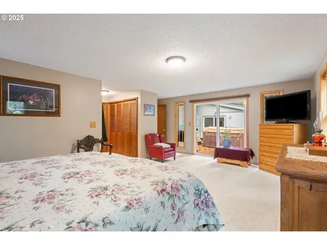 894 Colwell Hill Lane Roseburg OR 97471