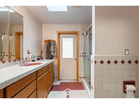 894 Colwell Hill Lane Roseburg OR 97471